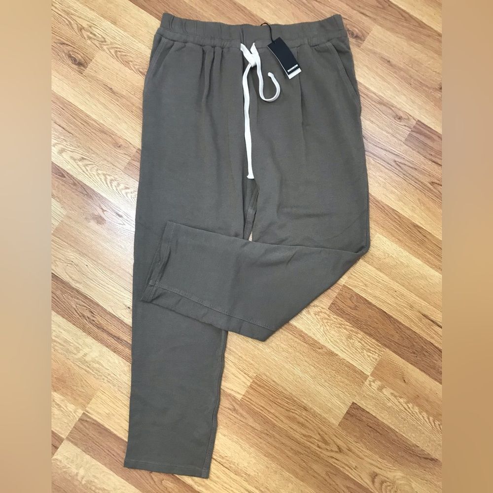 NWT MONROW Camo Green Jogger Pant Sweatpants Sweats Drawstring Waist Size Large